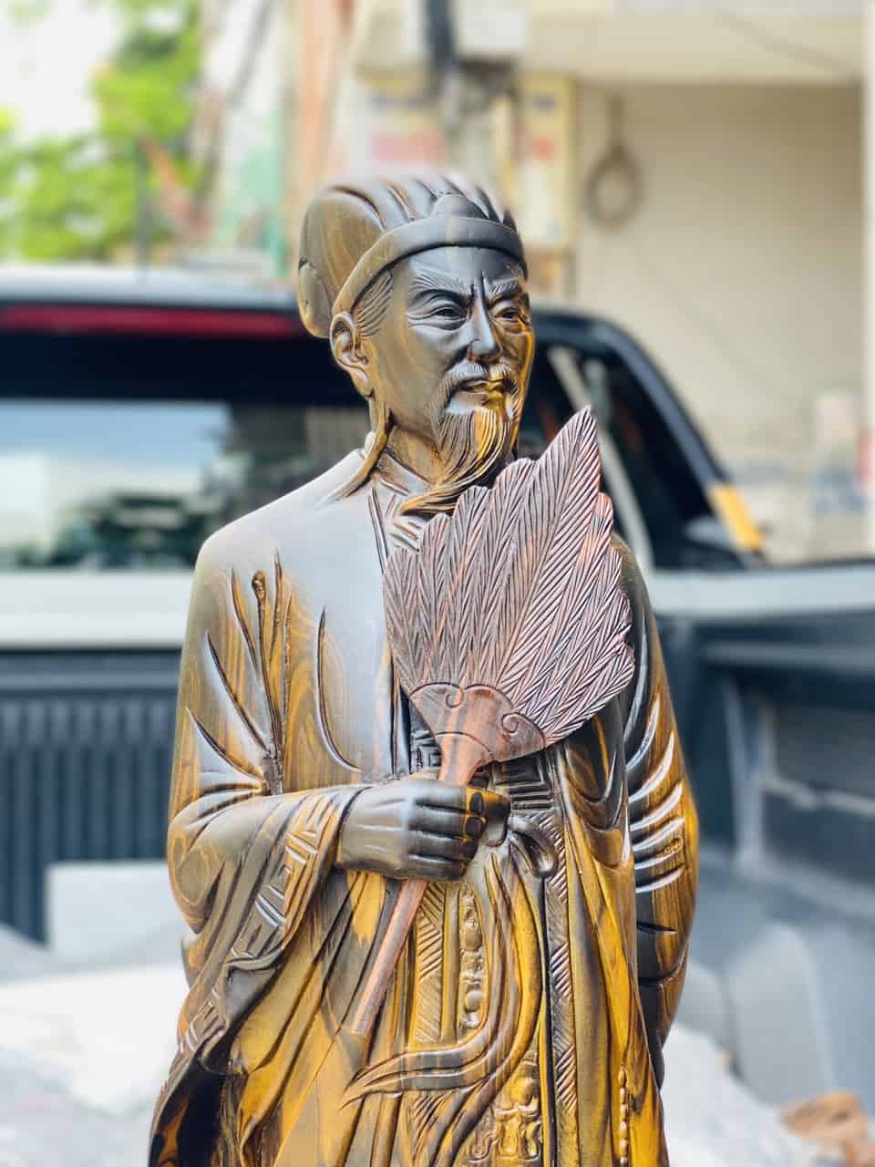 Tượng Khổng Minh Tiên Sinh Gỗ Mun Hoa Cao 60