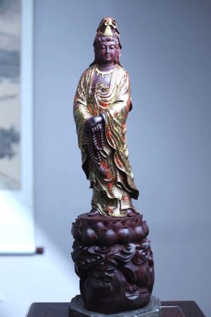 Tượng Quan Thế Âm Bồ Tát Gỗ Vương Mộc Tử Đàn