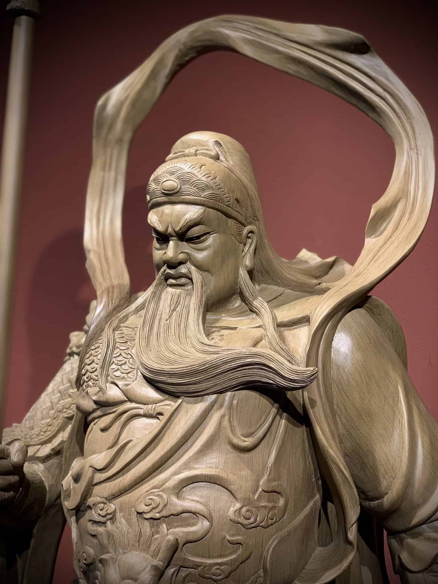Tượng Quan Công Trấn Ải Gỗ Trầm Hải Nam
