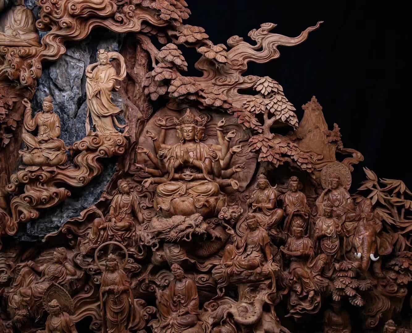 Tượng 33 ứng hóa thân của Quan thế âm bồ tát gỗ đàn hương Ấn Độ