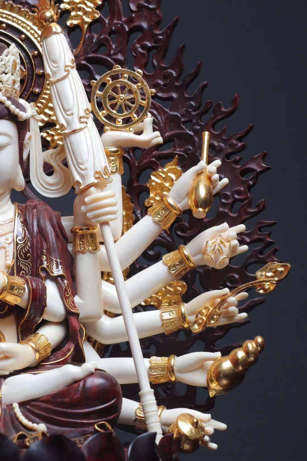 tuong-chuan-de-bo-tat-go-vuong-moc-tu-dan-an-do-1