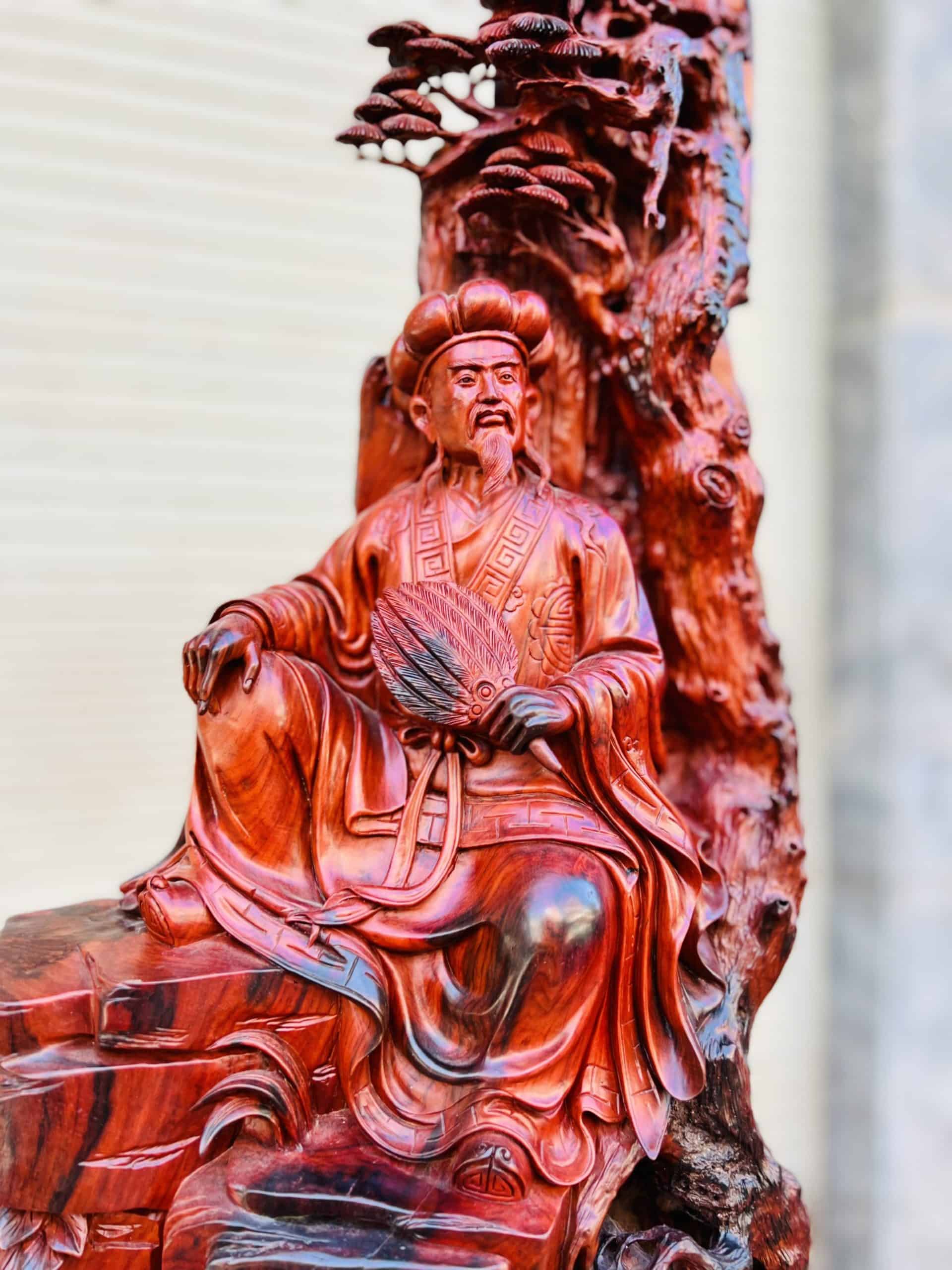 Tượng khổng minh tiên sinh gỗ trắc đỏ đen