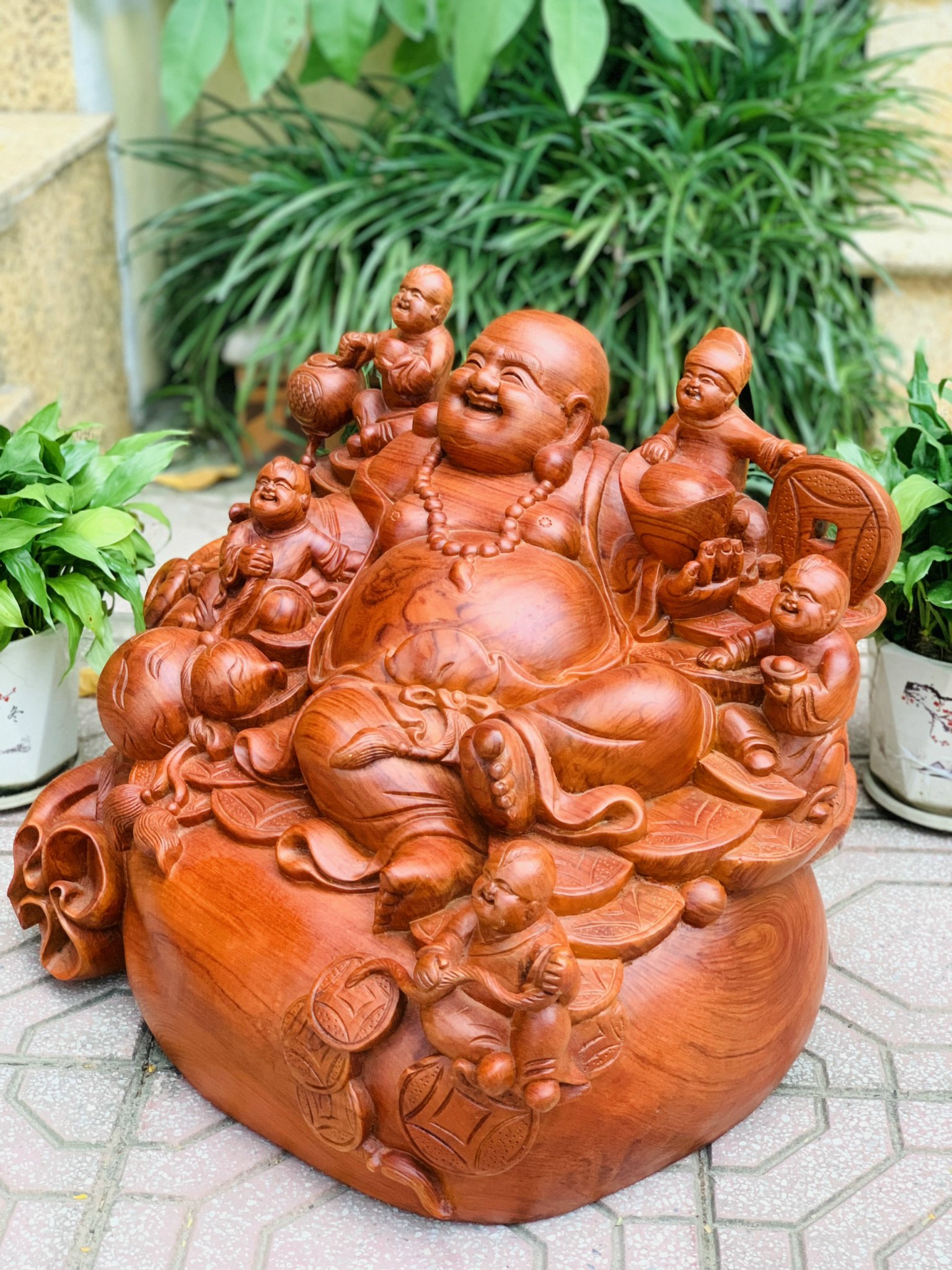 Tượng Di Lặc Ngũ Phúc Ngồi Bao Tiền Gỗ Hương Đá