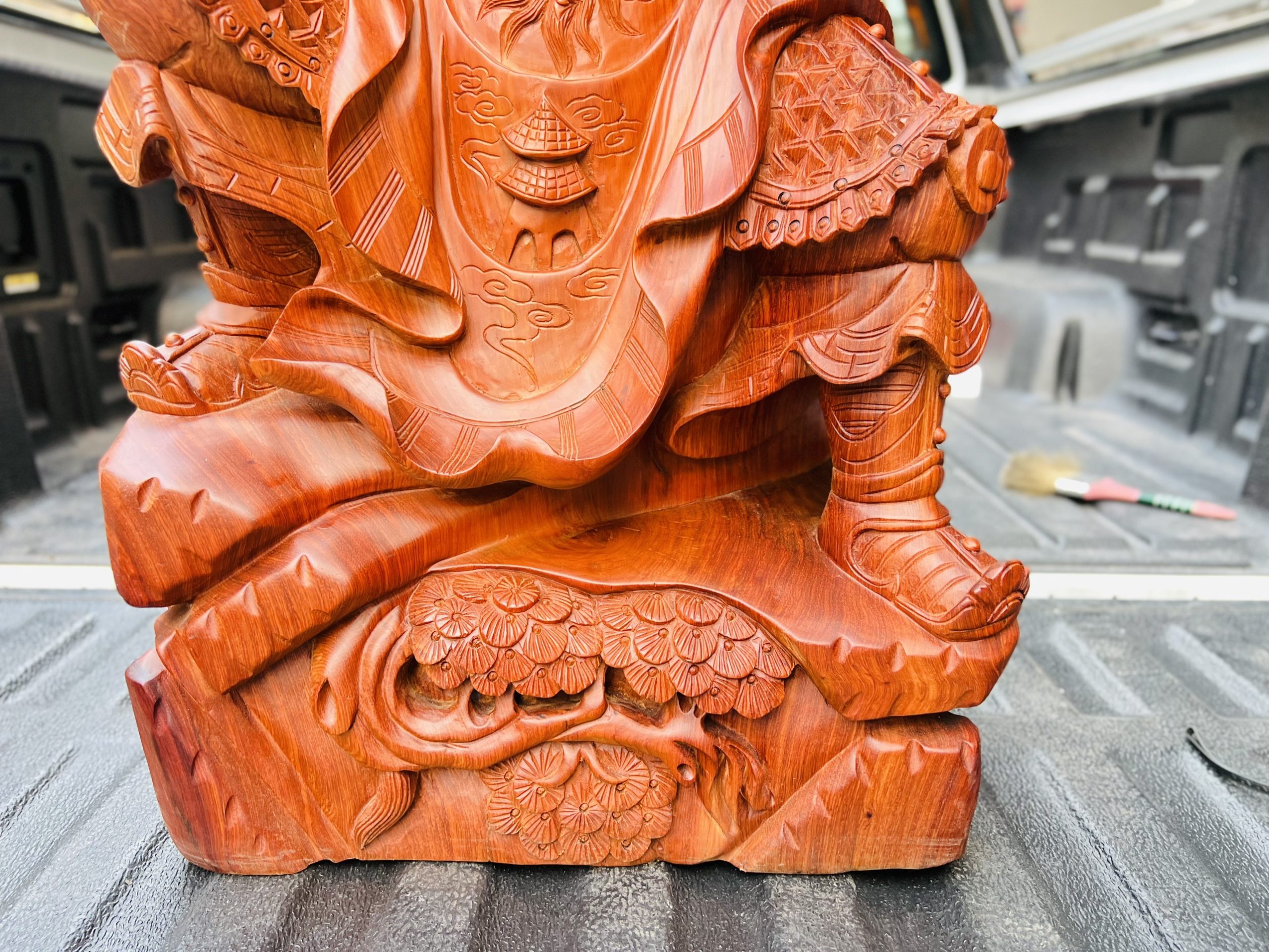 Tượng Quan Công Đọc Sách Gỗ Hương Ta Cao 80