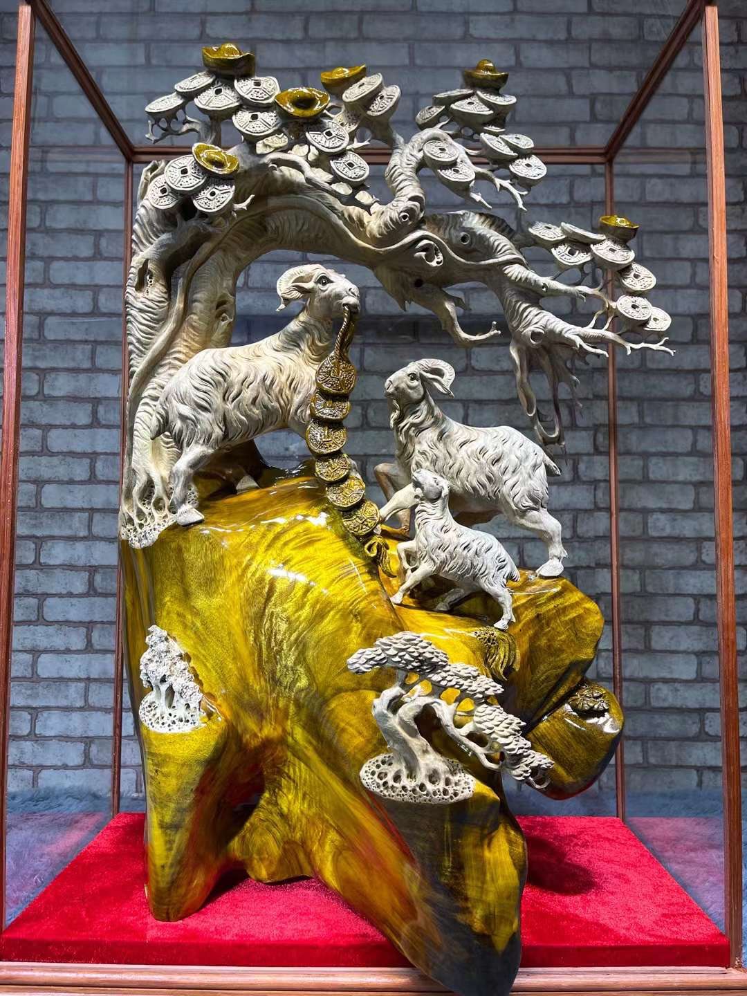 Tượng Tam Dương Khai Thái Gỗ Kim Tơ Nam Mộc