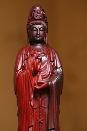 Tượng Quan Thế Âm Bồ Tát Gỗ Tử Đàn Ấn Độ Cao 33