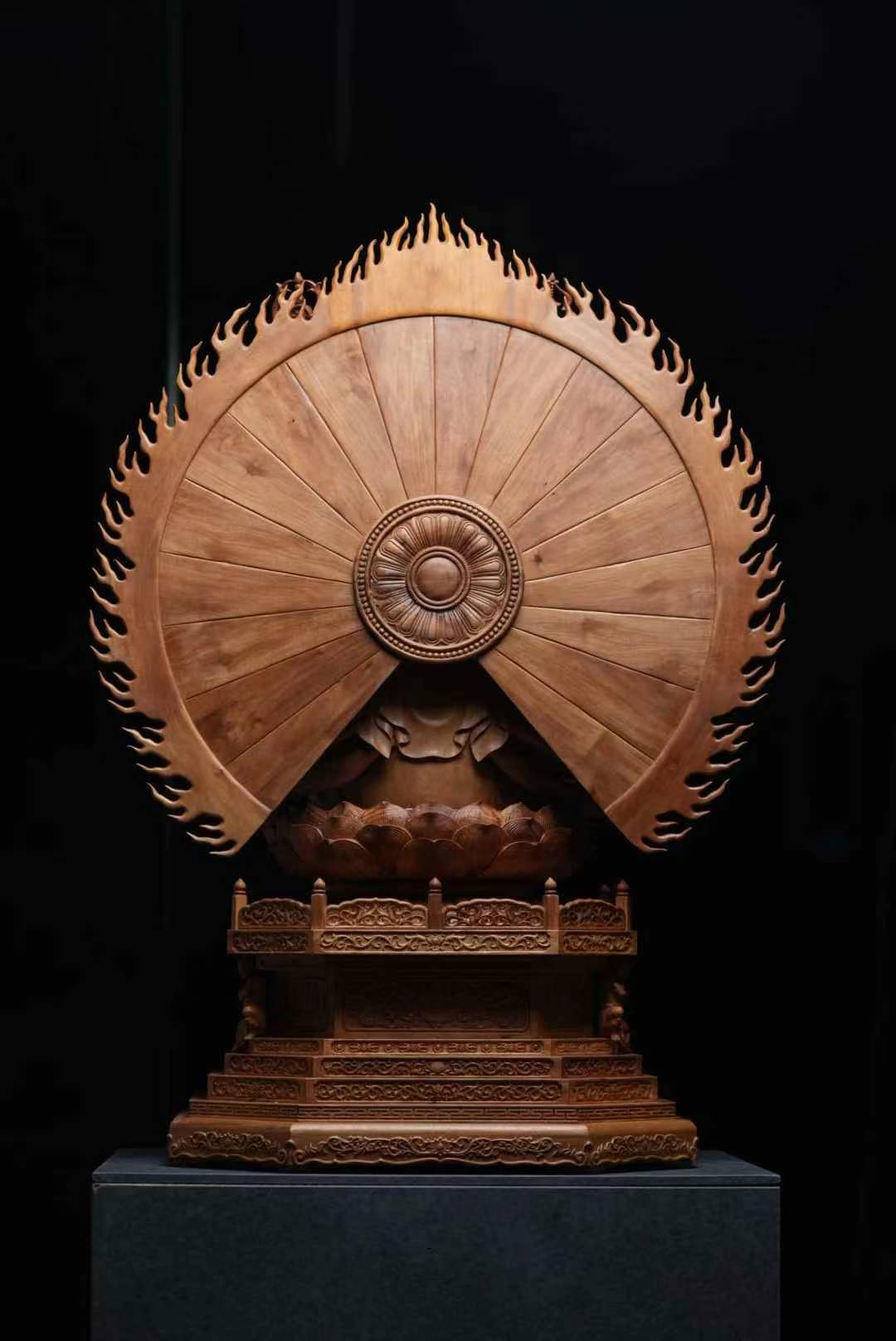 Tượng Quan Âm Thiên Thủ Thiên Nhãn Gỗ Đàn Hương Ấn Độ Cao 60