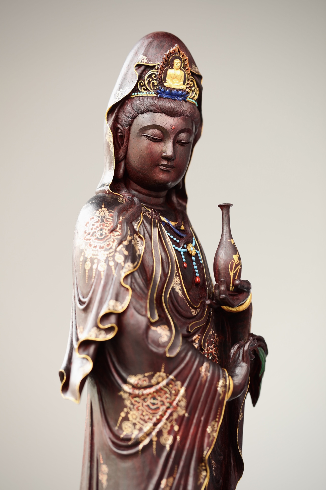 Tượng Dương Liễu Quan Âm Gỗ Tử Đàn Ấn Độ Vẽ Gấm