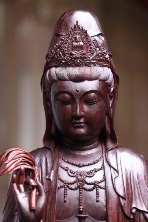 Tượng Quan Thế Âm Bồ Tát Gỗ Tử Đàn Ấn Độ Cao 51